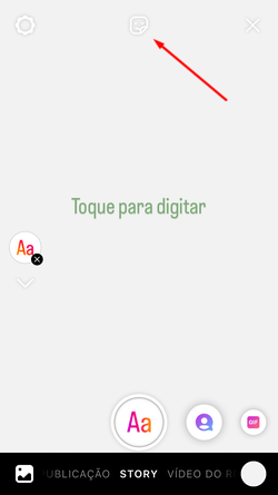 Instrução sobre como fazer enquetes sobre Marketing Digital no Instagram