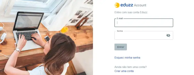 Print de página de login da plataforma Eduzz
