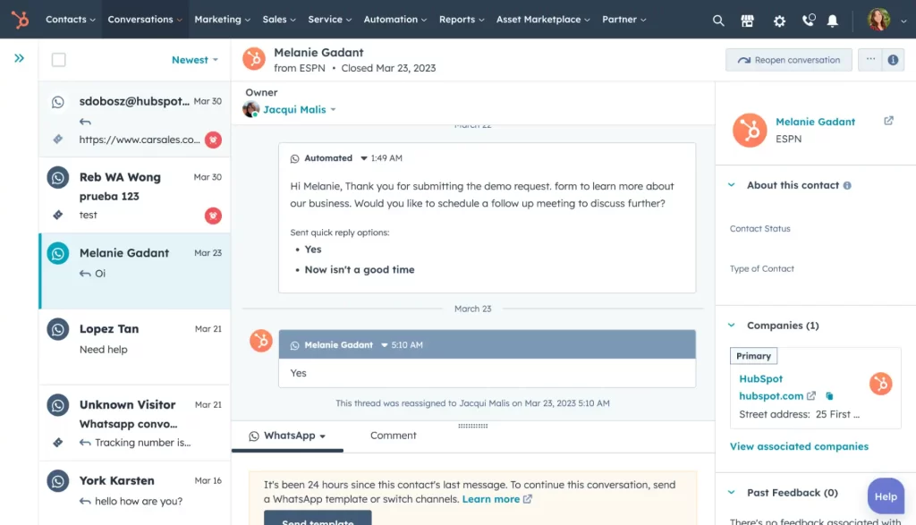 7 melhores CRM para WhatsApp para impulsionar suas vendas em 2025 Screenshot mostrando a comunicação e informações de contato pelo Hubspot, destacando interações no sistema de gerenciamento.