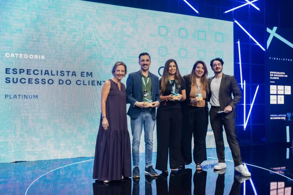 Nossa trajetória no RD Summit: conquistas e aprendizados Premiação Especialisa em Sucesso do Cliente.